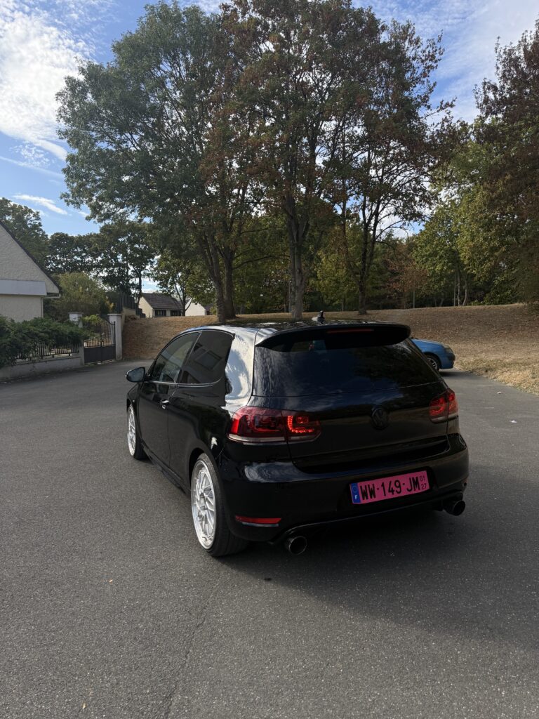 Volkswagen Golf 6 GTI Ed 35 — photo 2