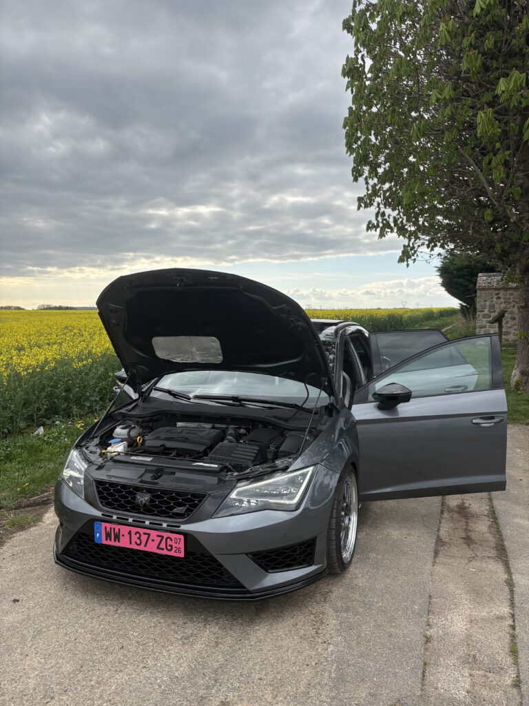 SEAT Leon Cupra ST — photo 7