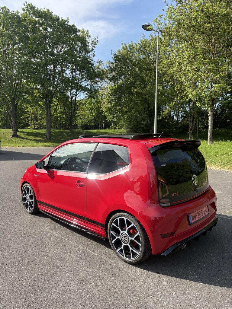 Volkswagen up GTI — photo 1