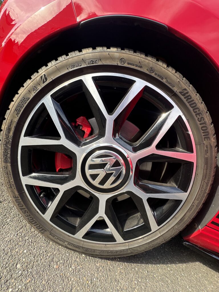 Volkswagen up GTI — photo 6